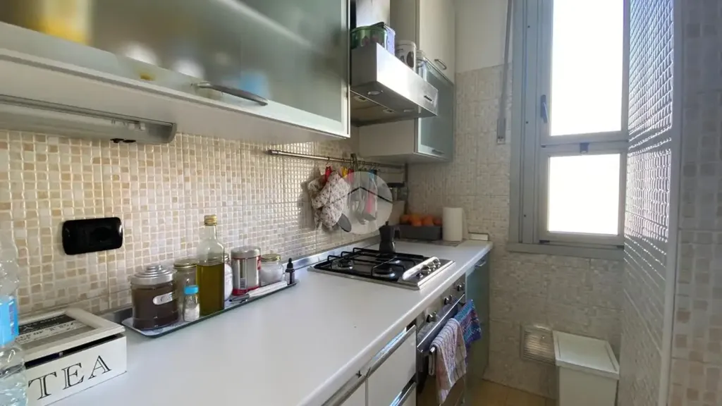 Cuisine - 2-Bedroom Flat with Balcony in Milan