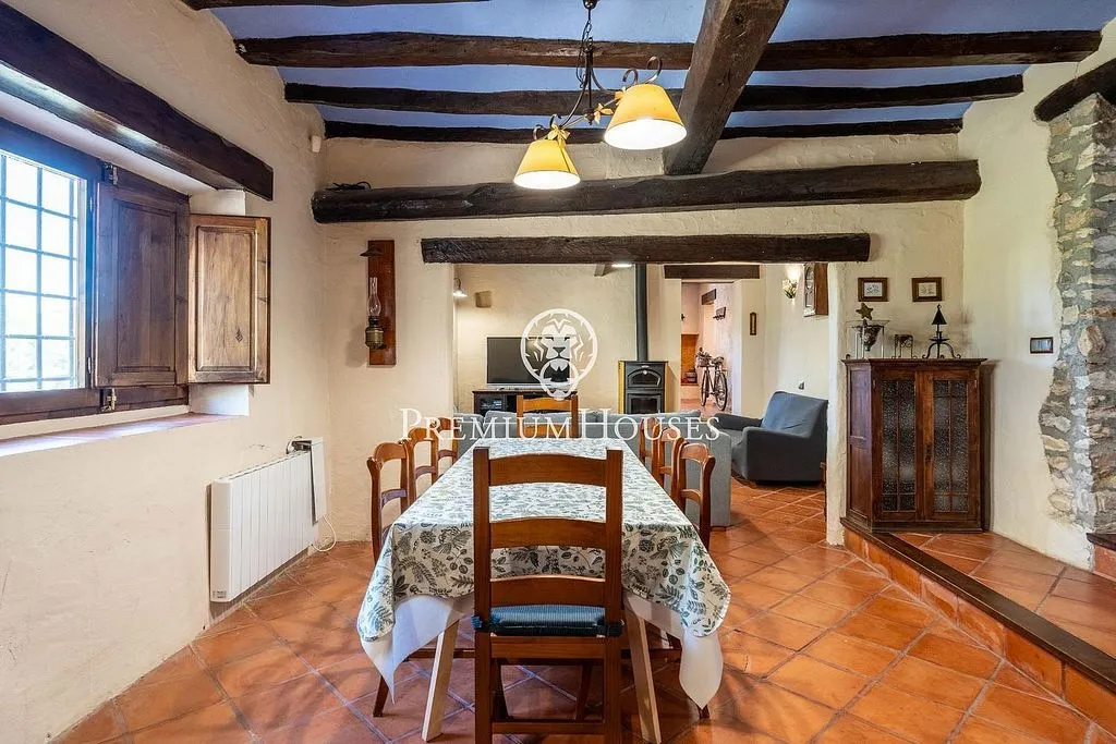 Söögituba - Luxury Farmhouse with Pool near Catllar