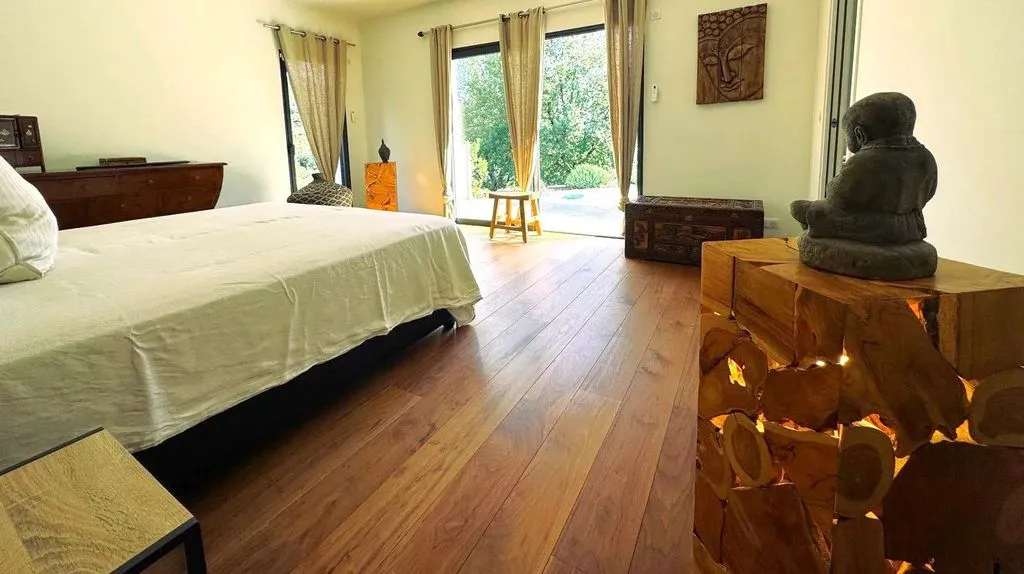 Magamistoad - Contemporary Villa with Pool in Biot