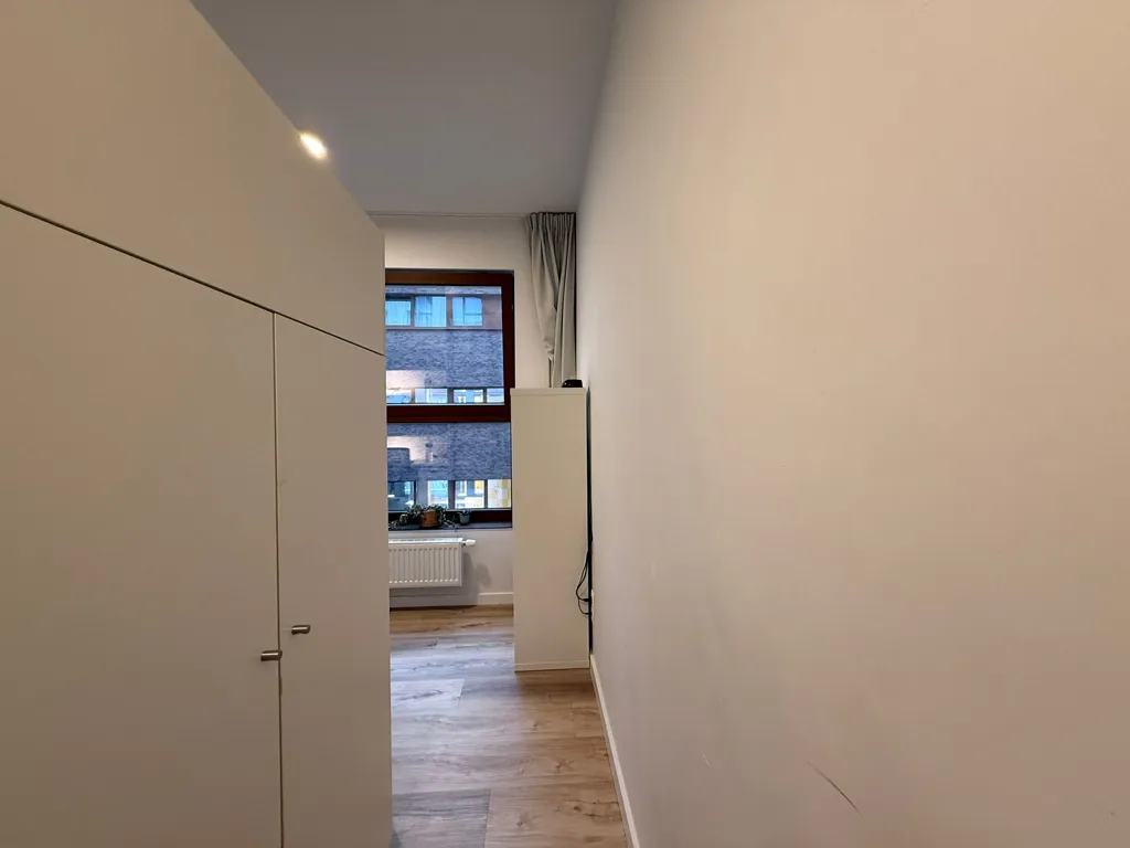 hallway_entrance