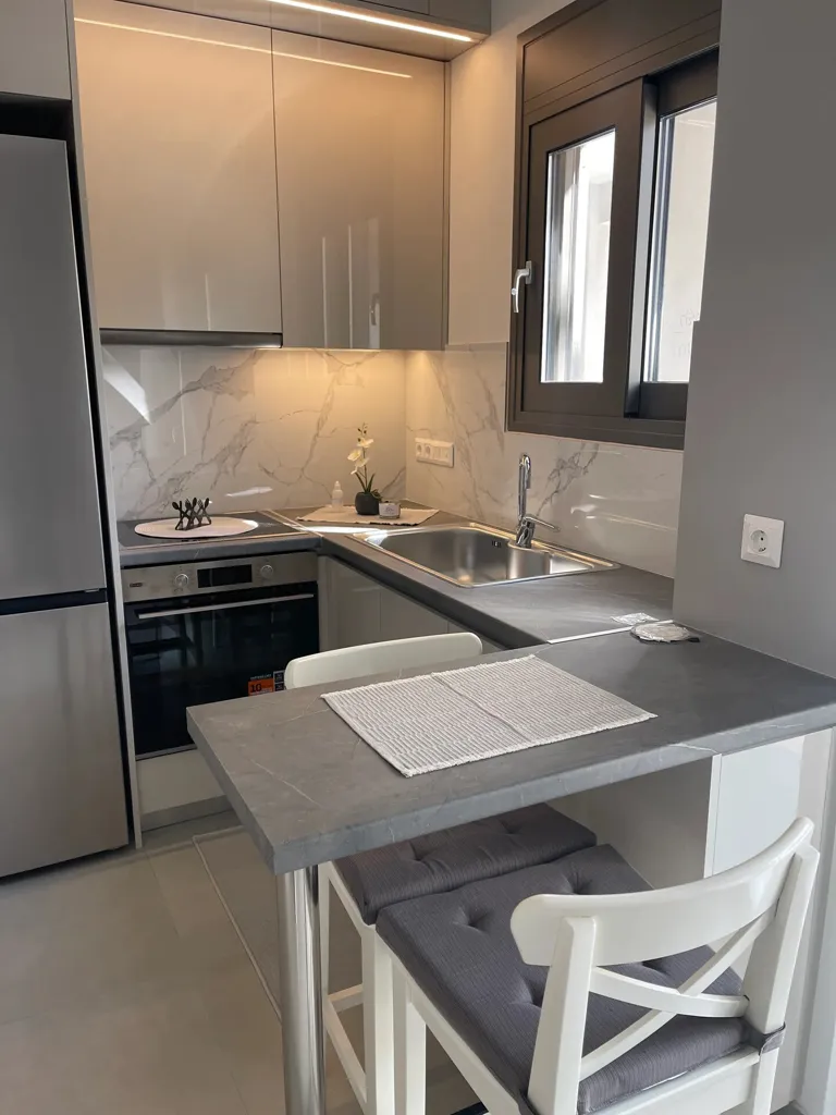 Köök - Flat with Storage in Attica