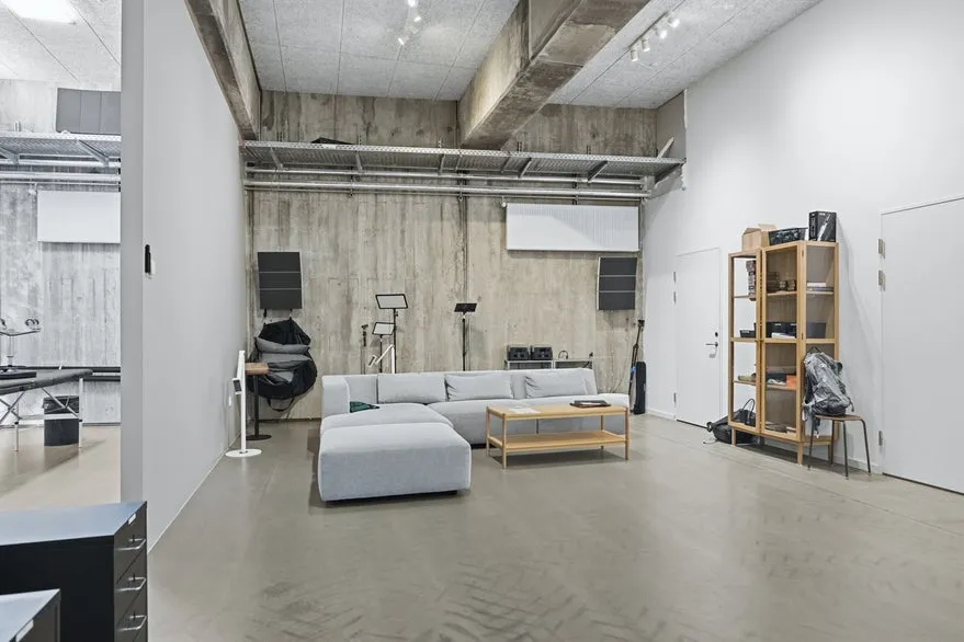 Séjour - Commercial Space with Open Plan in Aarhus