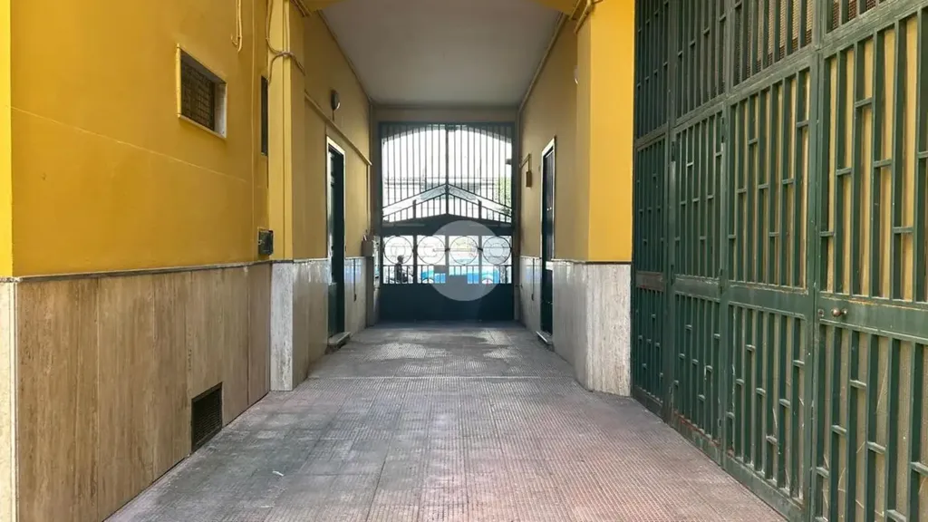 hallway_entrance