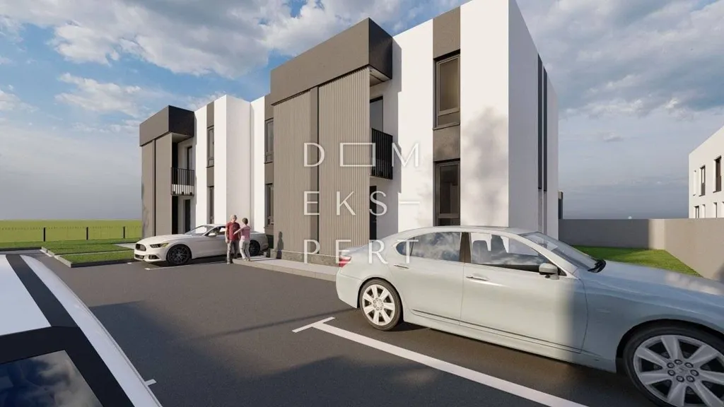 Two-Storey Apartment with Garden in Rugvica