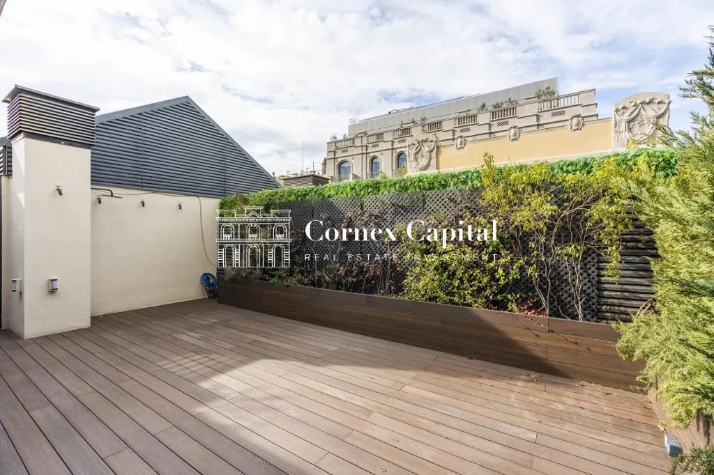 Terrace - Penthouse-Duplex with Terrace in Eixample, Barcelona