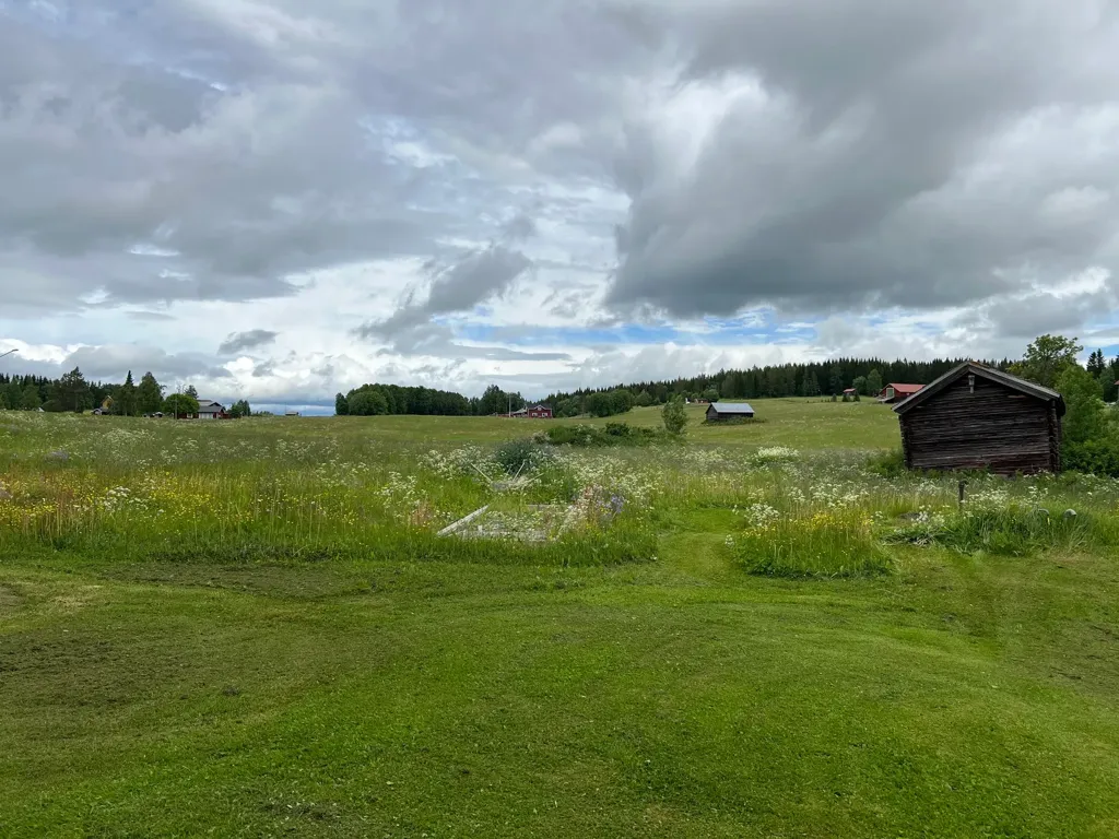 Jardin - Farm with Panoramic View near Östersund