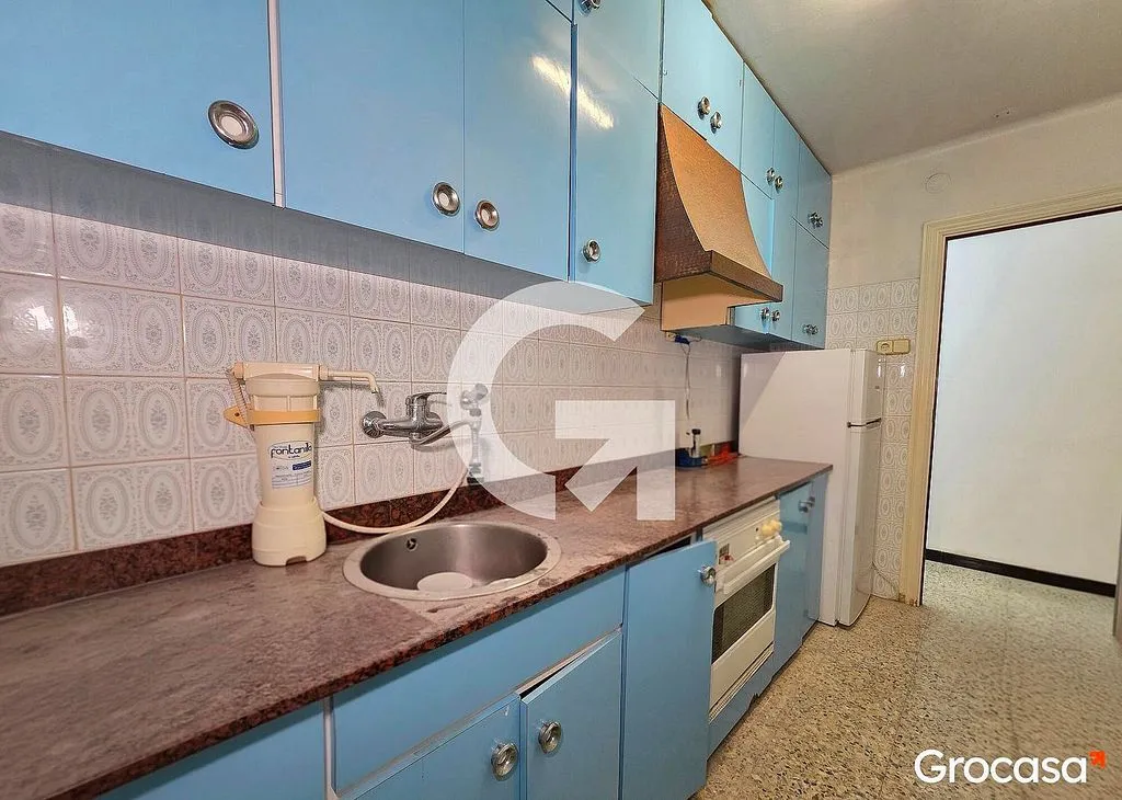 Cuisine - Apartment with Ascender in El Pedró