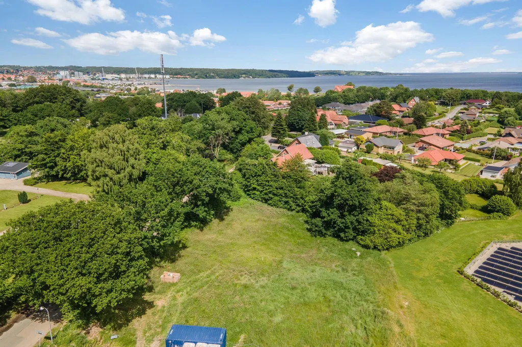 Aerial - Year-Round Plot with 5G Coverage in Aabenraa