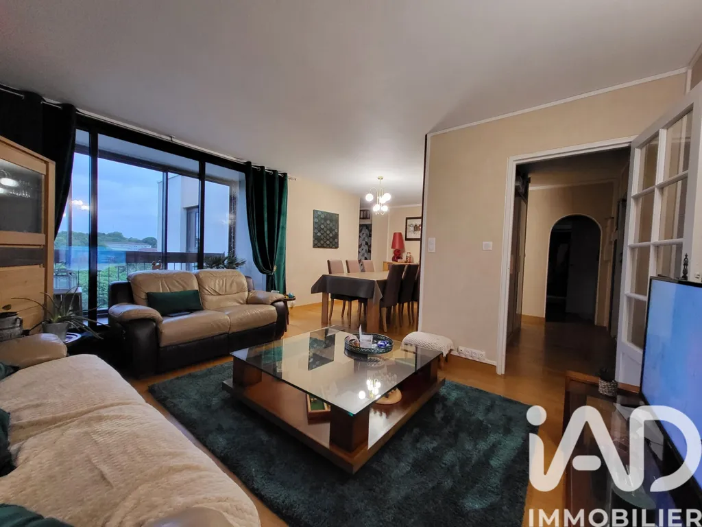 Elutuba - Spacious Apartment with Loggias in Limoges