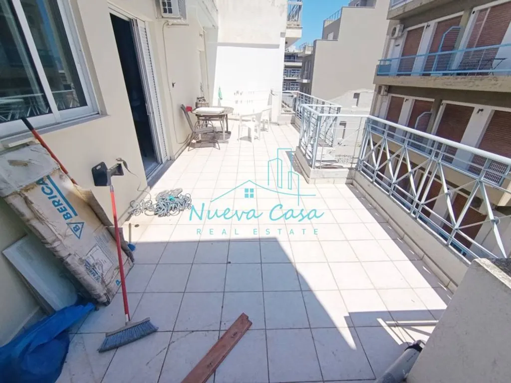 Rõdu - Apartment with Balcony in Patras Centre