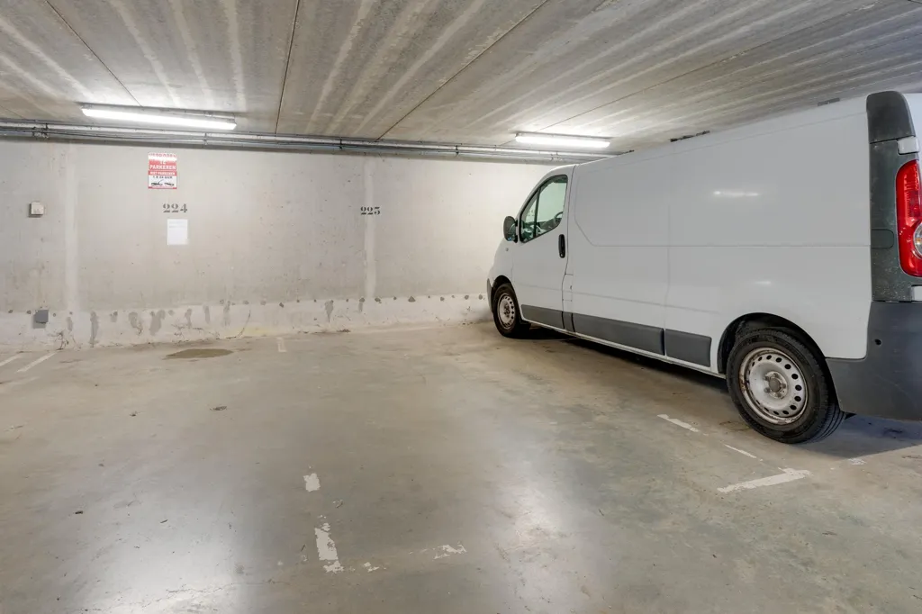 Garage - Modern Apartment with Loggia in Amsterdam