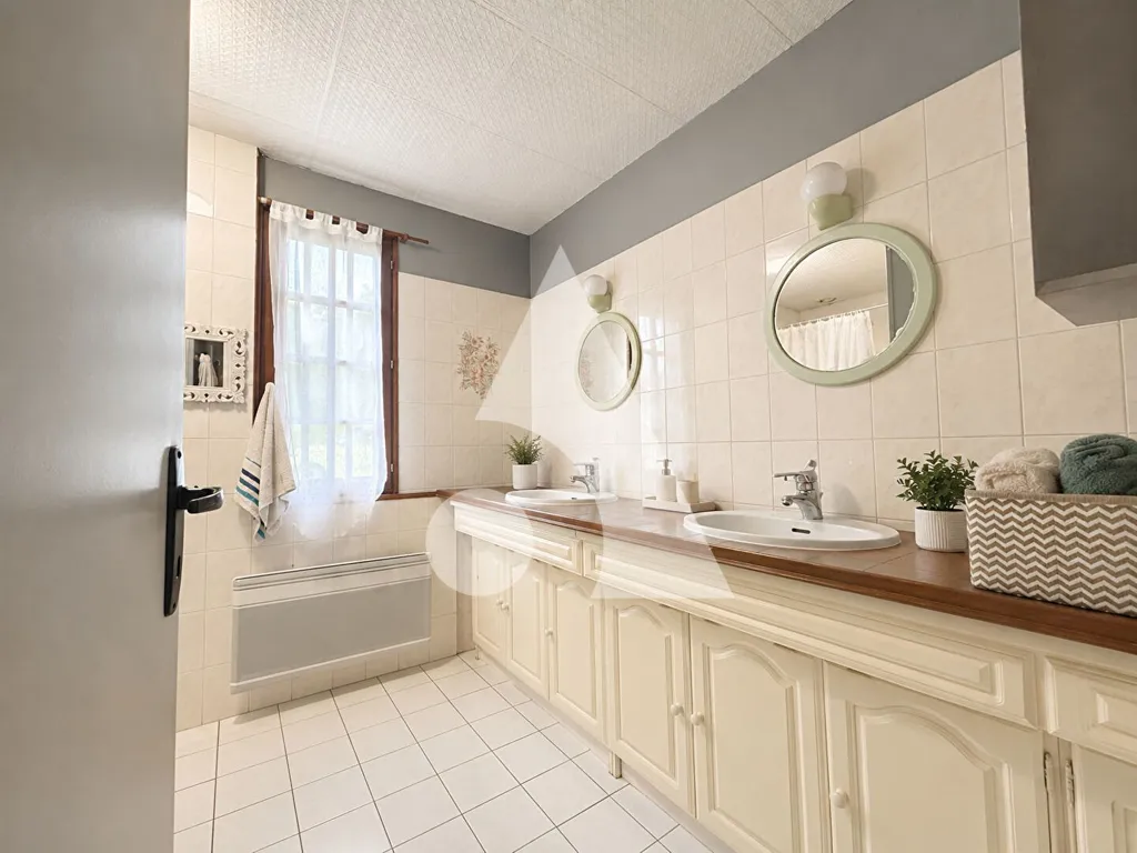 Maison 5 pièces à Sablonnières