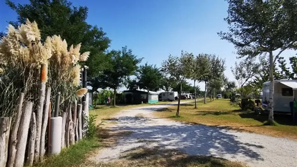 Giardino - Rural Villa with B&B in Ravenna