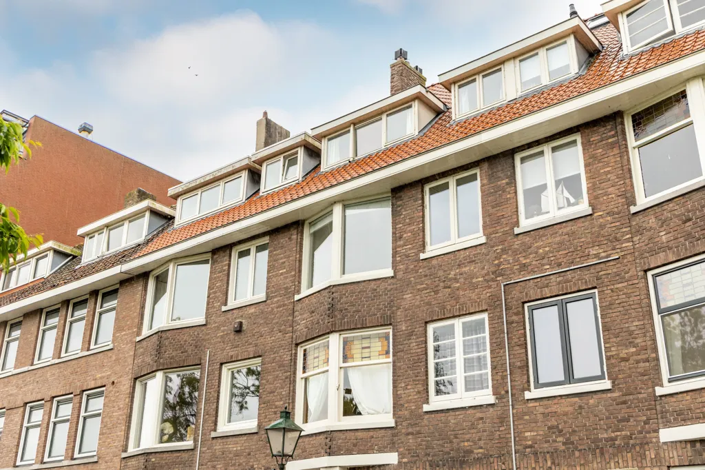 4-toaline korter asukohas Rotterdam