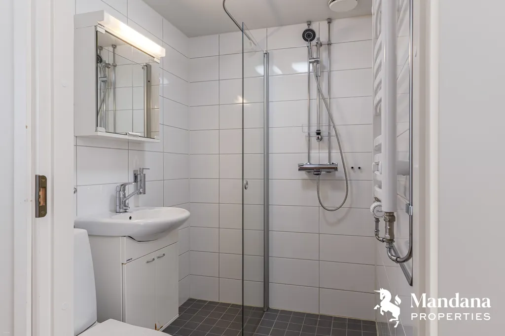 Salles de bain - Apartment with Garden in Oulu