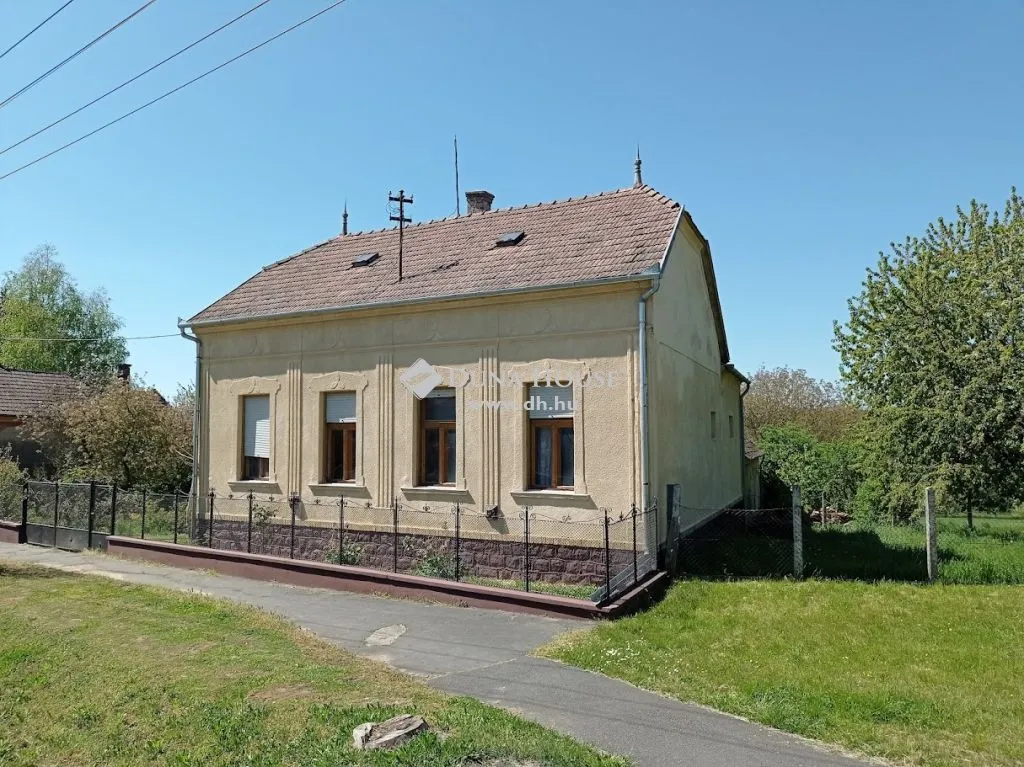 Välivaade - Historic Brick House with Vineyard in Batyk