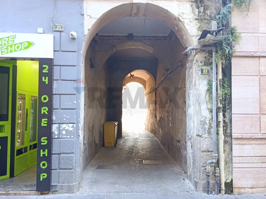 Esik - Apartment with Garden in Nocera Inferiore Centre