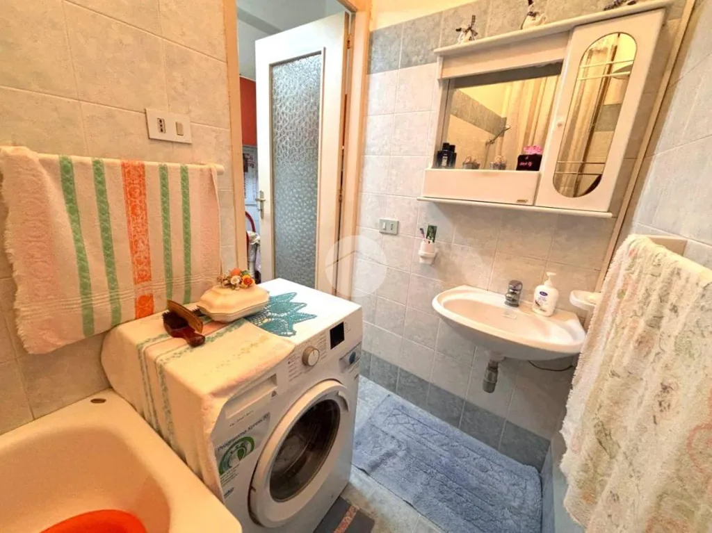Vannitoad - Twin-Storey Apartment with Balcony in Palermo