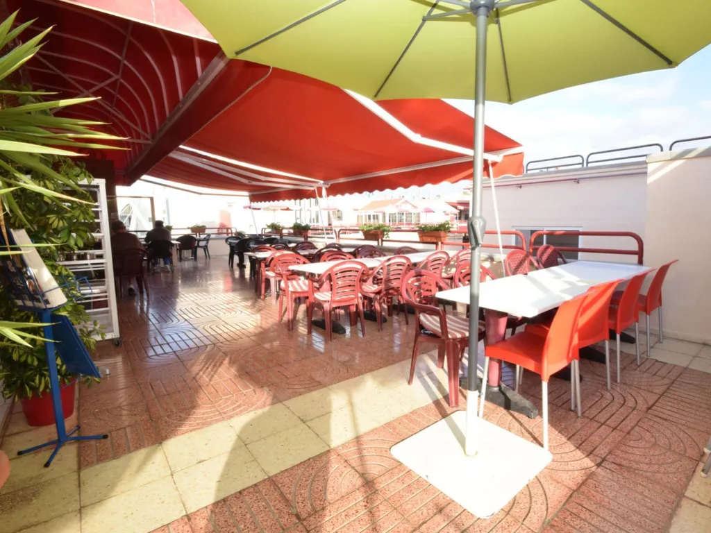 Terrasse - Commercial Premise with Bakery in Arguineguín