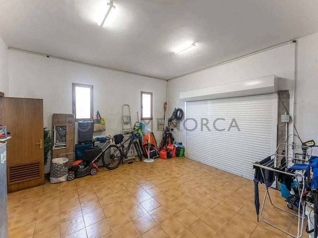 Garage - Contemporary Villa with Sea View in Cala Llonga