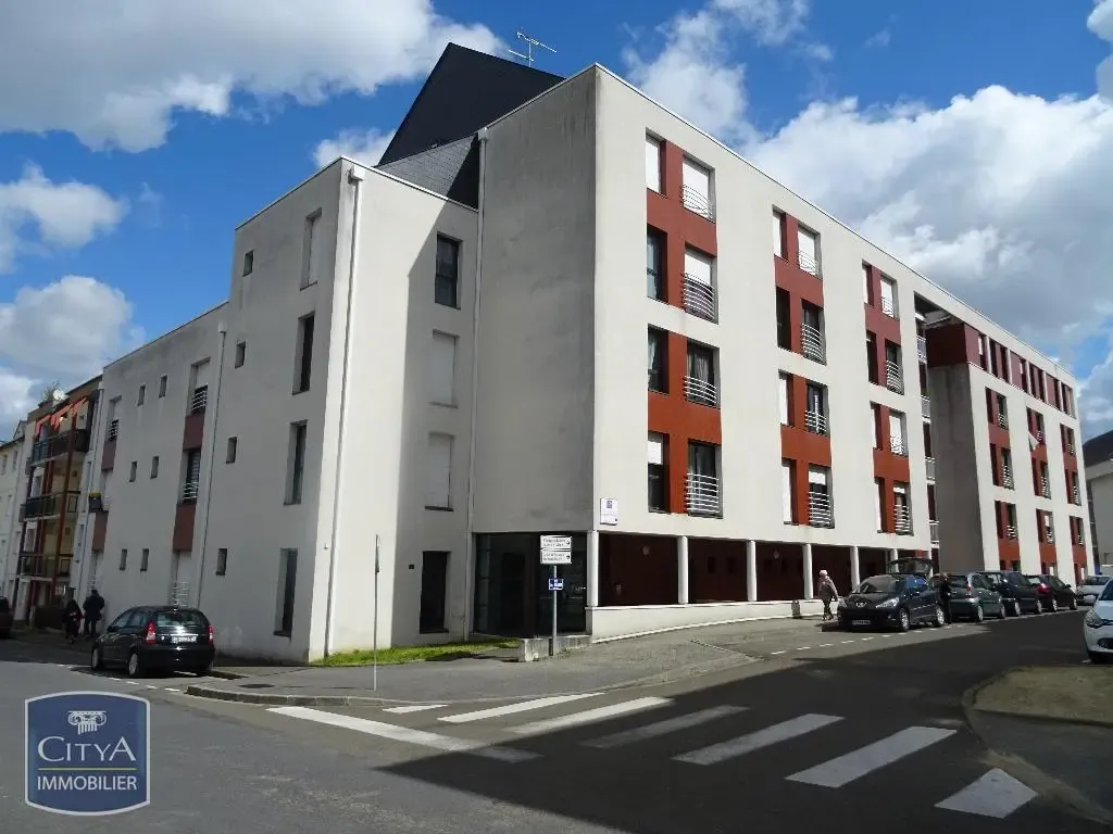 Extérieur - Appartement Meublé T1 avec Ascenseur à Laval