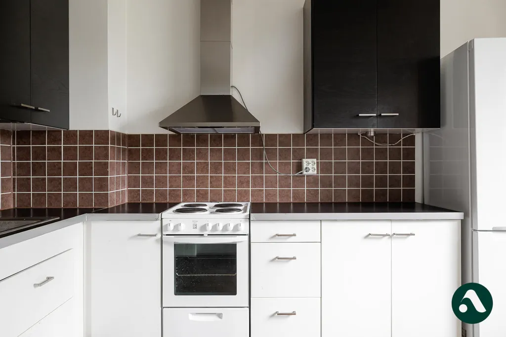 Köök - Bright Apartment with Balcony in Hervanta, Tampere