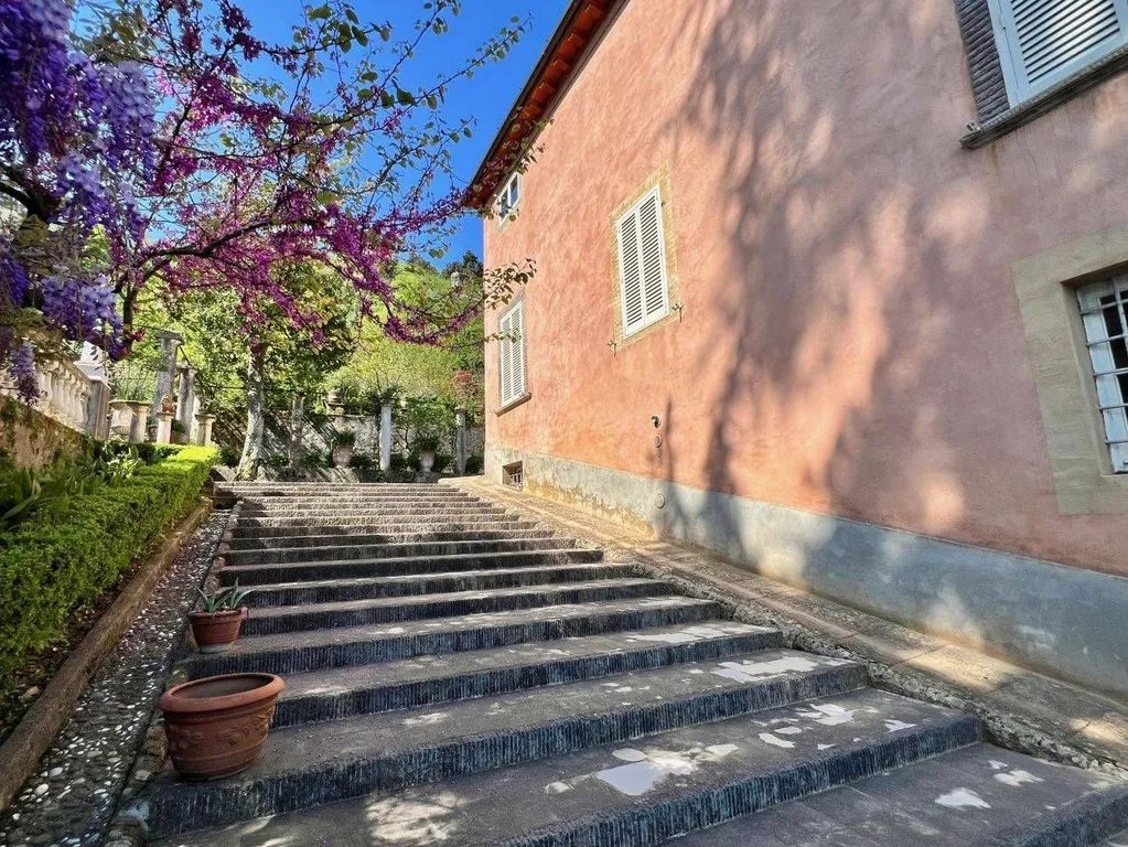 Pièces - Luxury Villa with Park View near Lucca