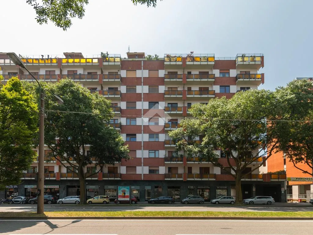Välivaade - Panoramic Penthouse with Terrace in Turin