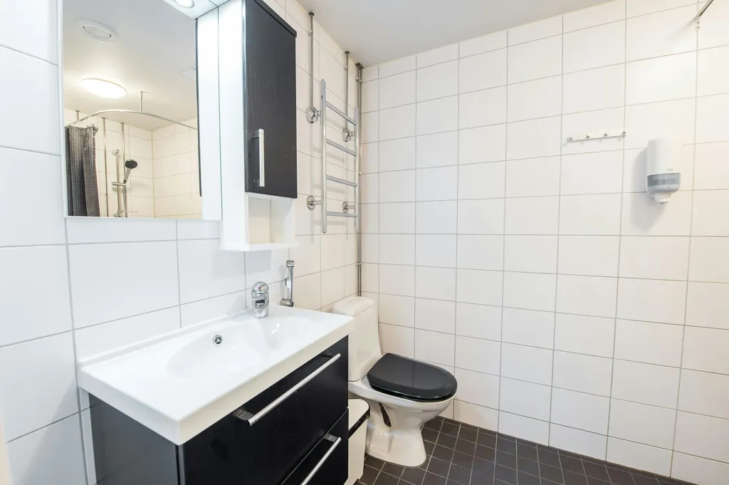 Bagni - Scandinavian Apartment with Balcony in Kamppi