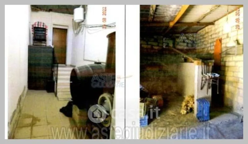 Toad - Villa with Balcony and Terrace in Riesi