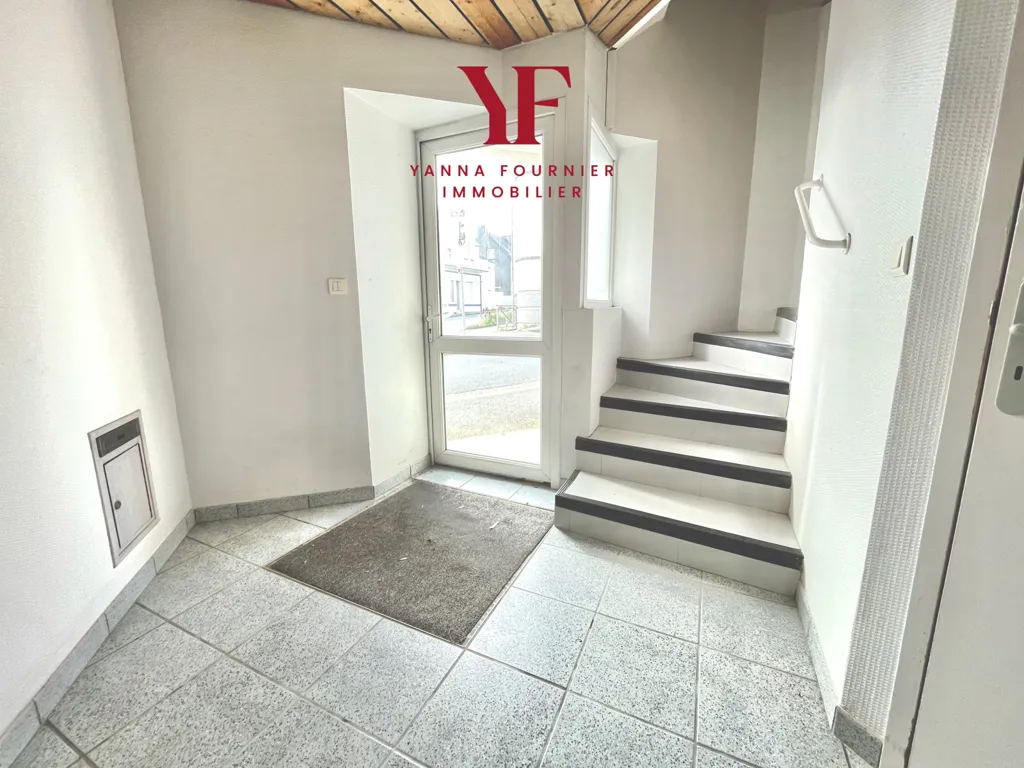 Pièces - Immeuble Rénové avec Local Professionnel et Appartement à Plougastel-Daoulas