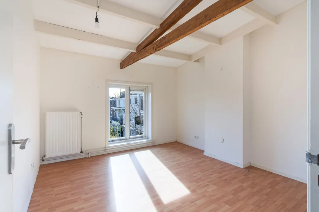 Pièces - Charming Apartment with Balcony in Utrecht