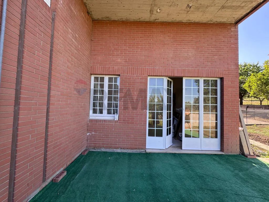 Terrasse - Semi-detached Villa with Terrace in Campobasso