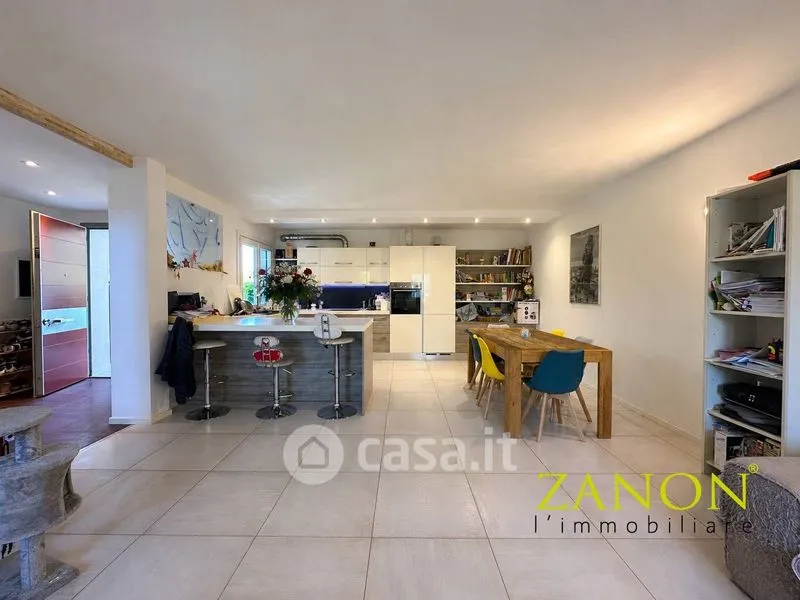 Séjour - Bifamiliar House with Private Garden in Codroipo