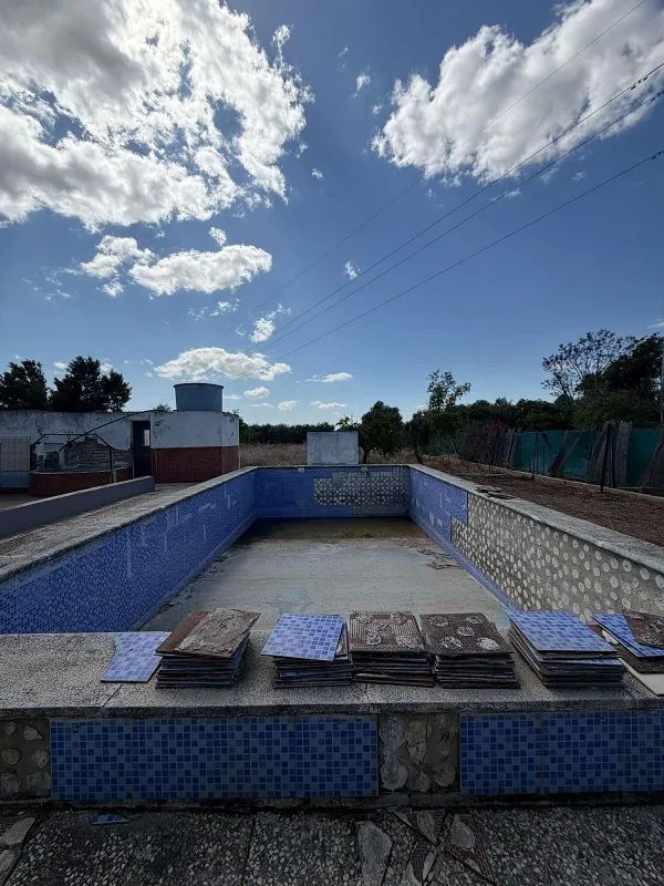 pool_area