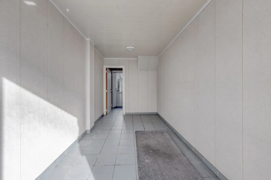 Entrée - Maison Commerciale avec Terrasse au Centre d'Affligem