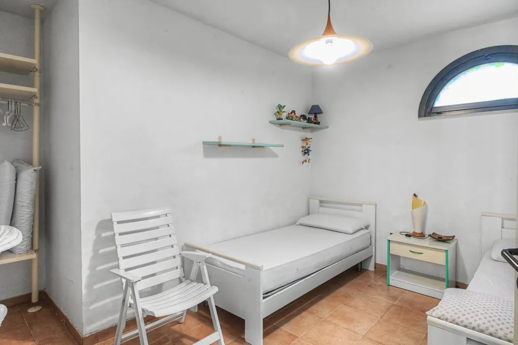 Chambres - Villa with Balcony in Bernalda Centre