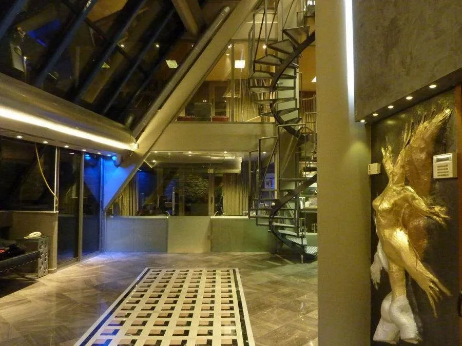 Toad - Office Space with Sea View in Thessaloniki Centre