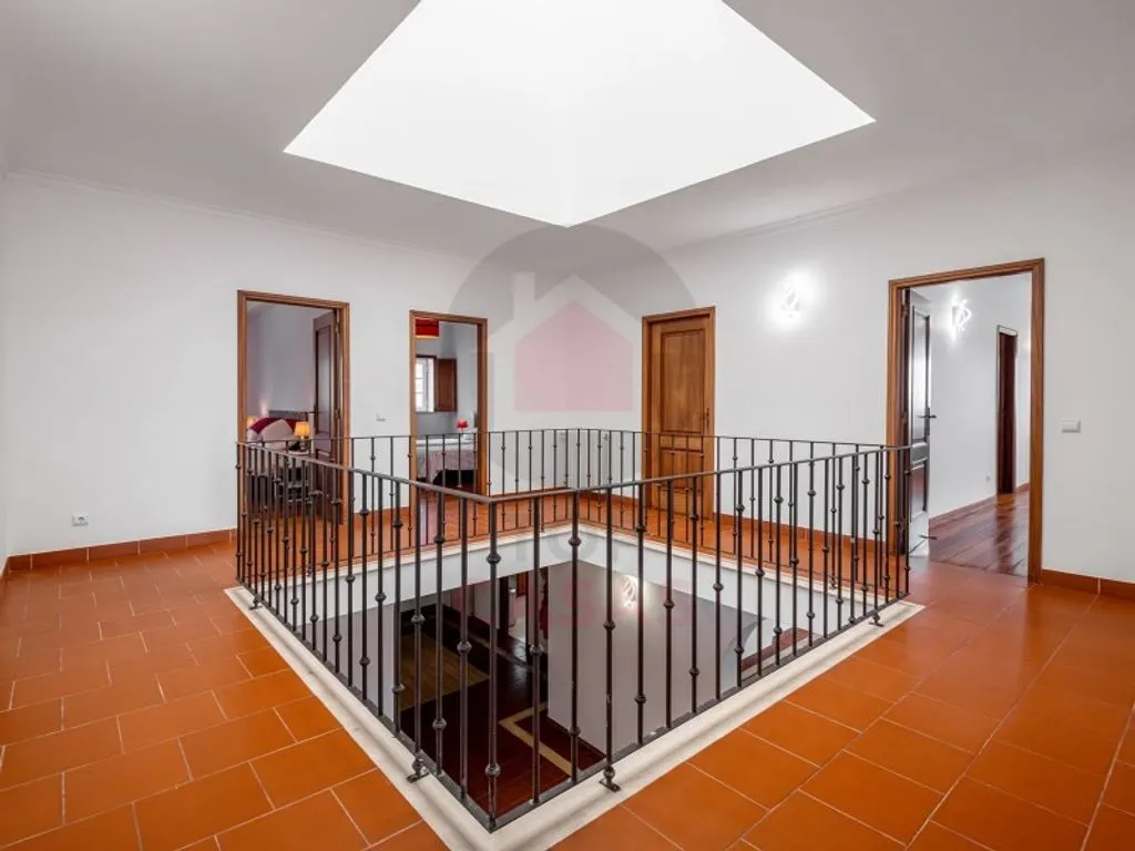 Esik - Detached House with Pool and Lagoon Views in Caldas da Rainha