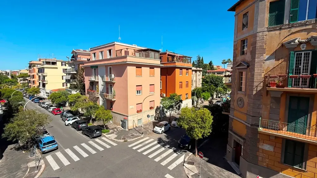 Välivaade - Charming Triplex with Balcony in Monteverde Vecchio