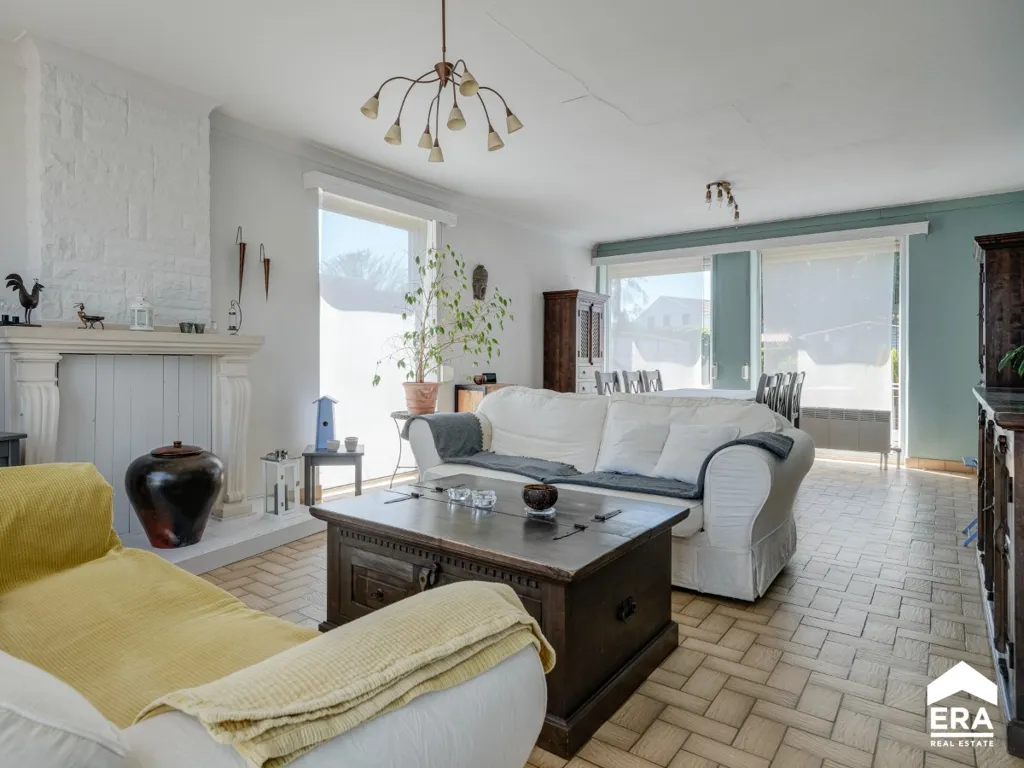 Séjour - Maison Individuelle avec Jardin ensoleillé à Herk-de-Stad