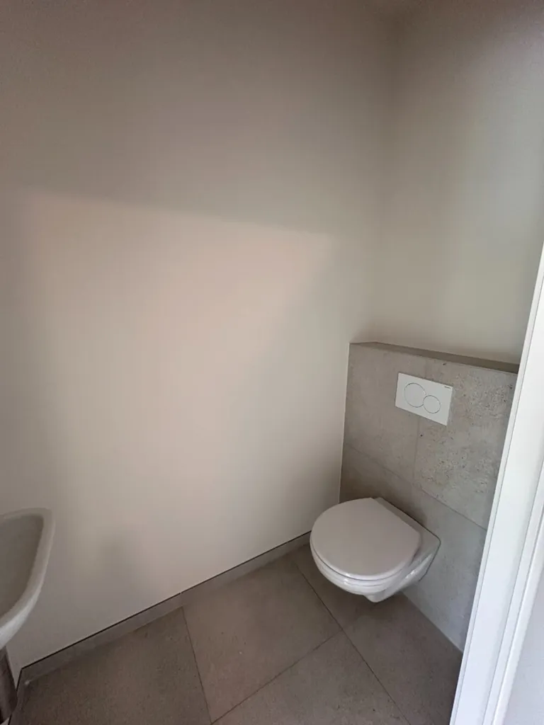 Salles de bain - Nouvelle Construction avec 3 Chambres à Mol