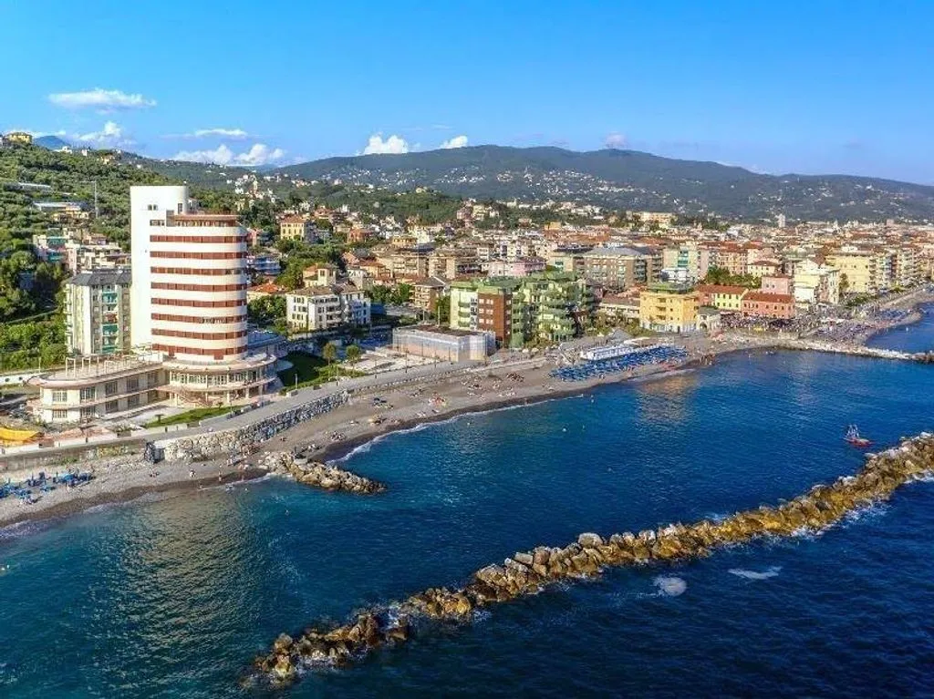 Luxury Apartment with Sea View in Chiavari
