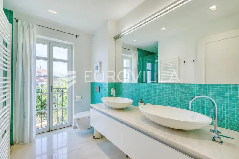 Salles de bain - Modern Villa, First Row Sea View in Diklo, Zadar
