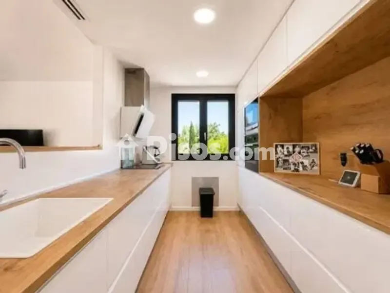Cuisine - Contemporary Villa with Pool in Marratxi