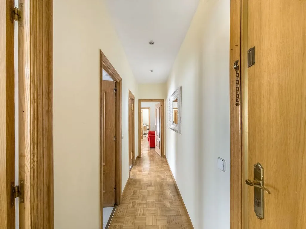 Entrée - 3-Bedroom Flat with A/C in Chamartín