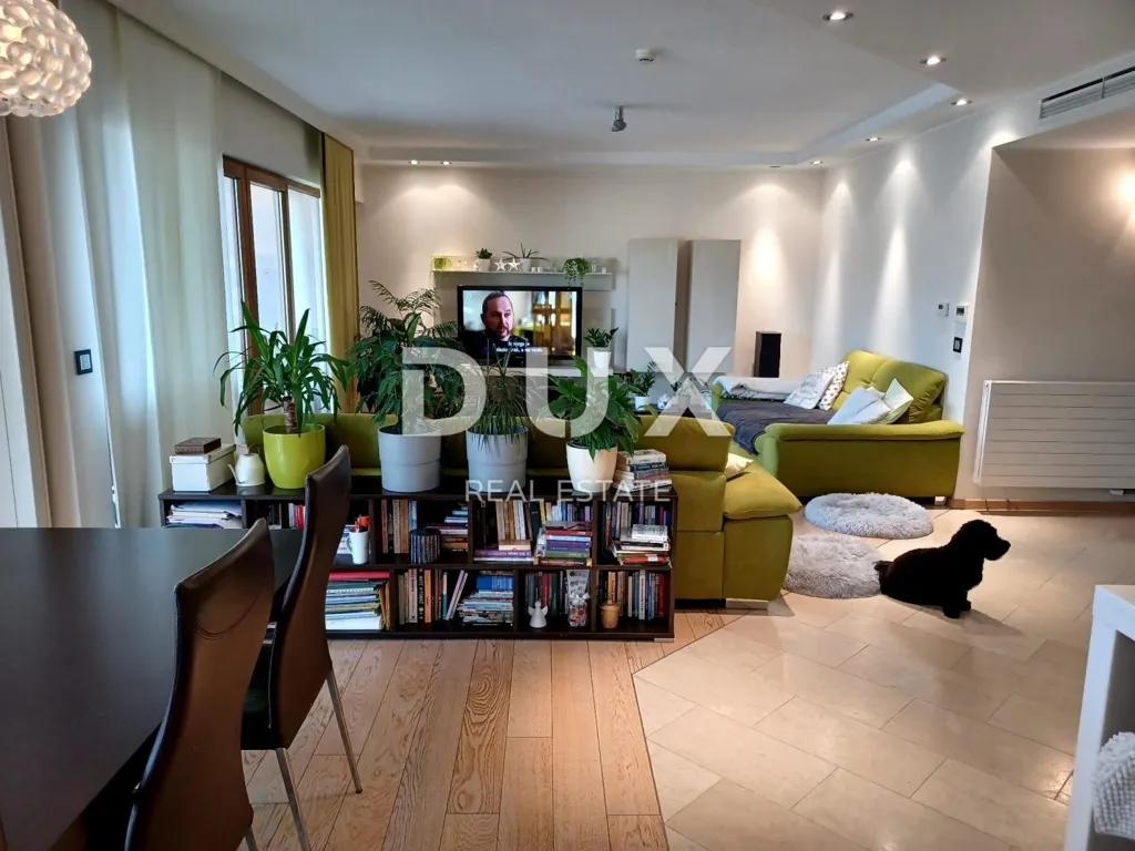 Séjour - Two-Storey Apartment with Terrace in Pula