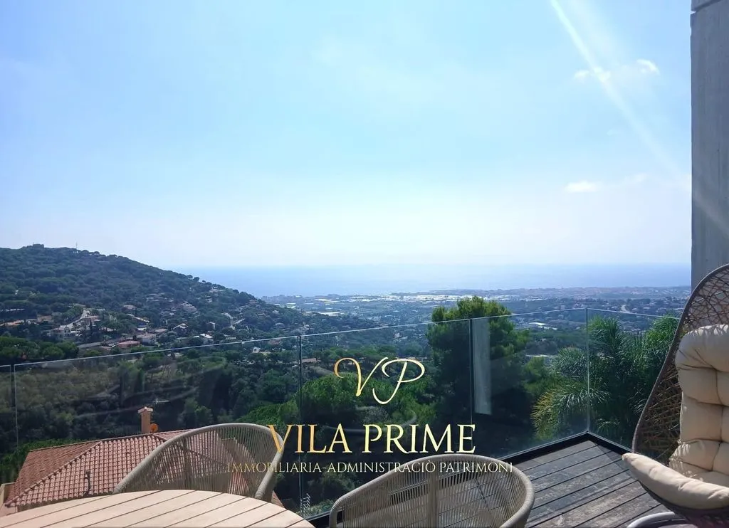 Terrasse - Luxury Villa with Sea Views in Cabrils