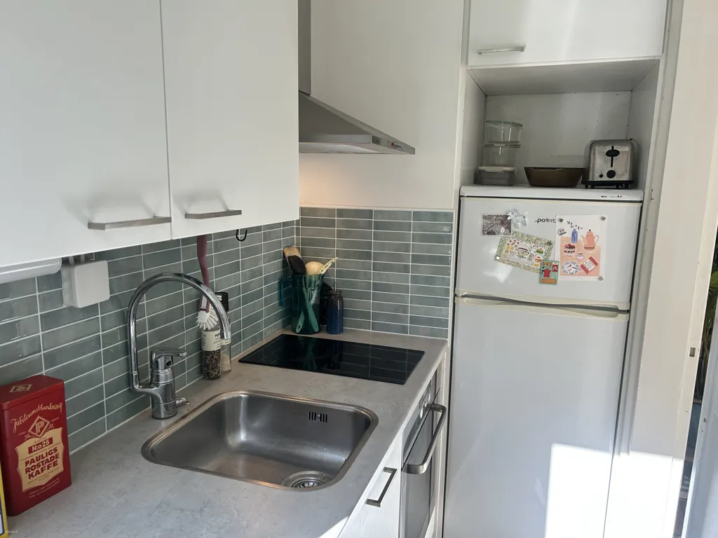 Köök - First Floor Apartment with Balcony in Tampere