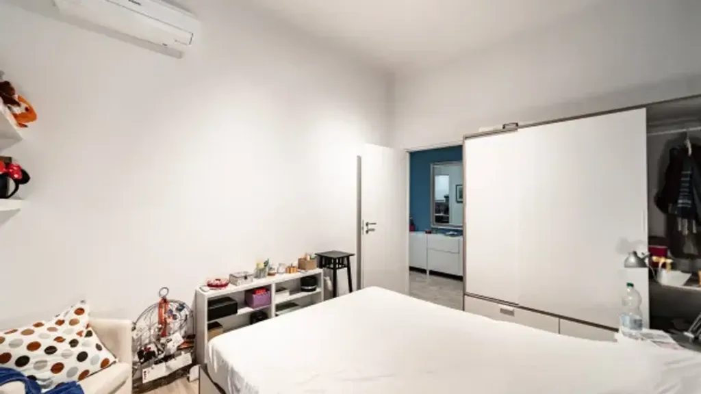 Chambres - Modernised Flat with Balcony in Milan